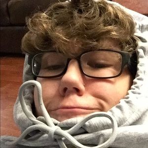 Meet your Posher, Hunter